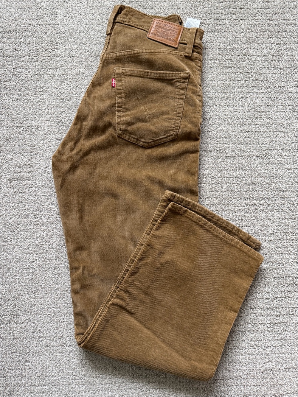 Levi's Women’s Brown Corduroy Ribcage straight jeans